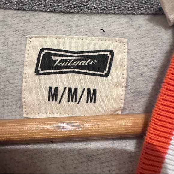 Chicago Bears Upcycled hooded sweatshirt flannel size medium - Picture 4 of 6